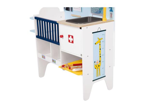 Playtive 2-in-1 Baby Clinic and Vets - 10 Piece Set