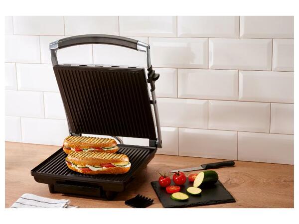 Panini gril SPM 2000 E2