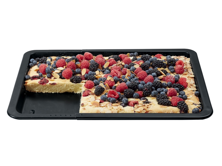 Size-Adjustable Baking Tray