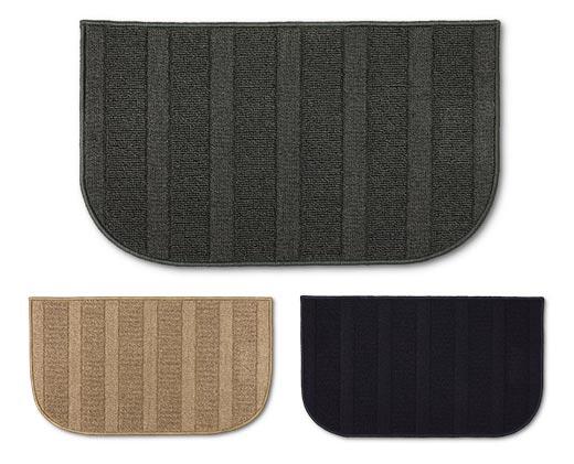 Huntington Home 
 20" x 34" Kitchen Accent Rug