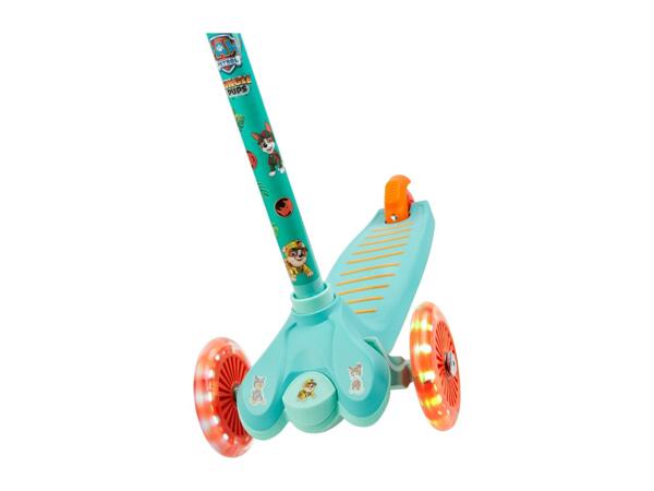 Tri-Scooter With LED Wheels - Blue
