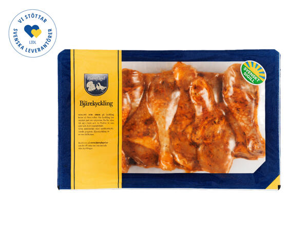 Bjäre örtmarinerade kycklingben