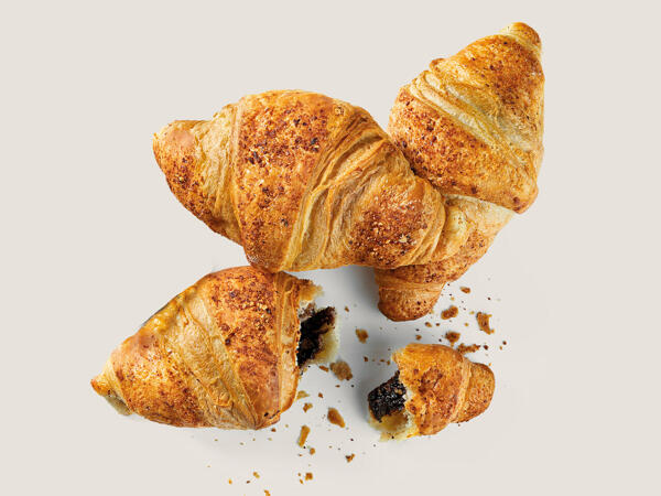 Buttercroissant mit Nuss-Nougat-Creme