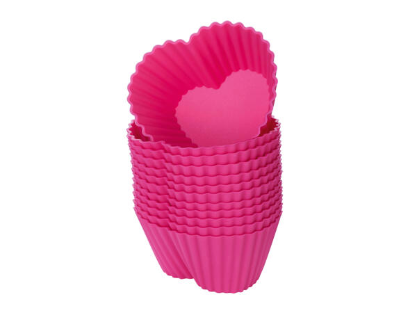 Silicone Mini Fluted or Heart-Shaped Cake Moulds or Muffin Cases