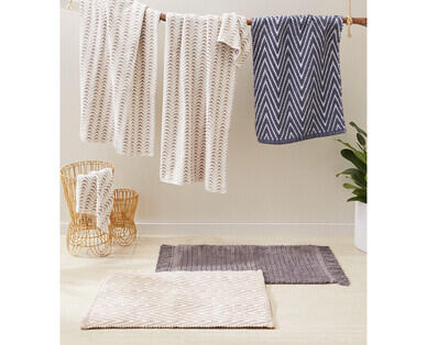 Textured Cotton Bath Mat