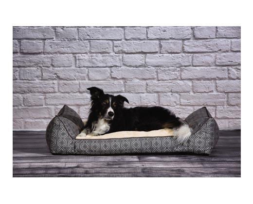 Heart to Tail
Bolster Pet Bed