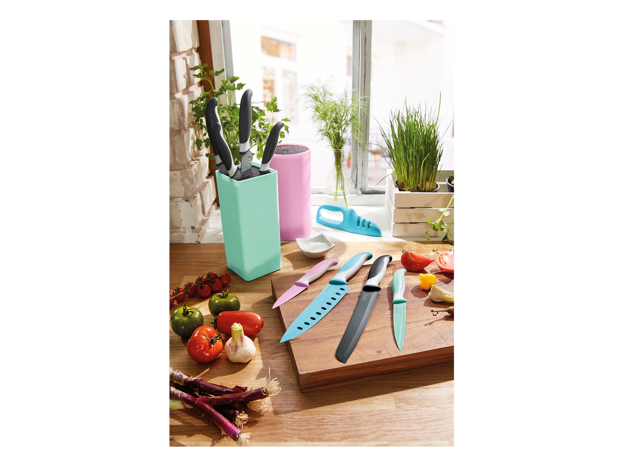 Ernesto Knife Block1