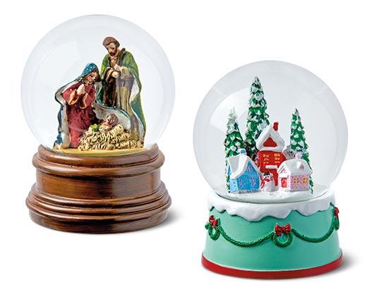 Merry Moments Snow Globe