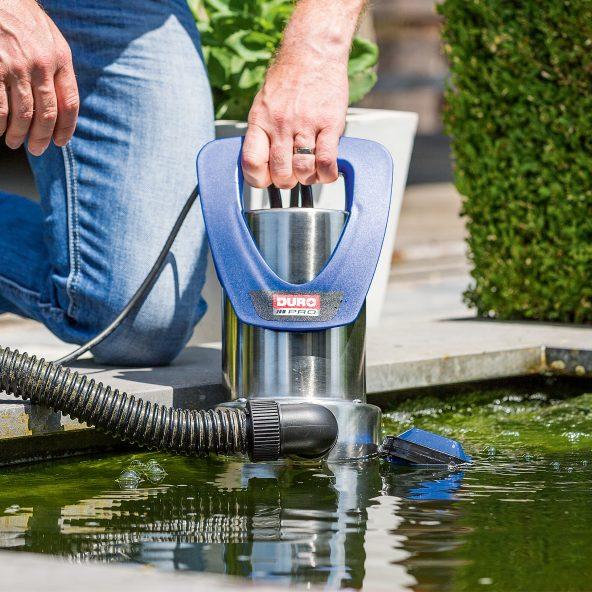 Pompe submersible pour eaux usées