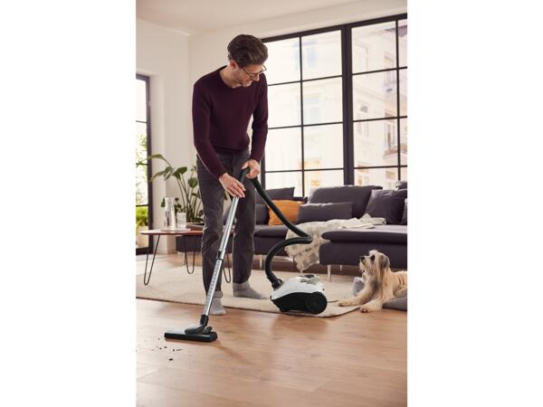 Vacuum Cleaner
