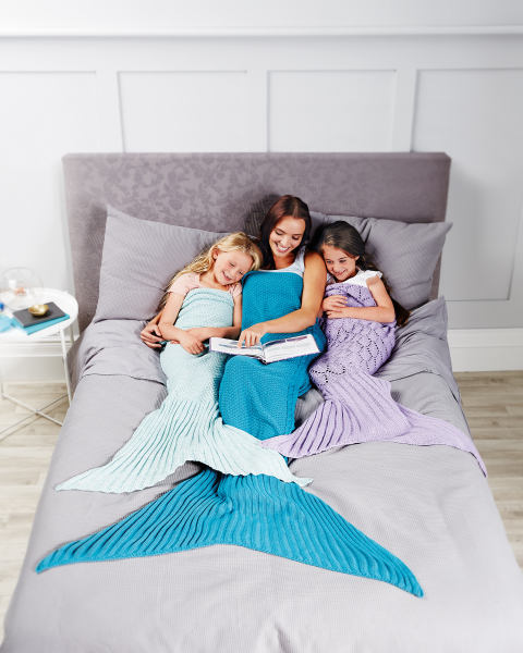 Adult Cable Knit Mermaid Blanket