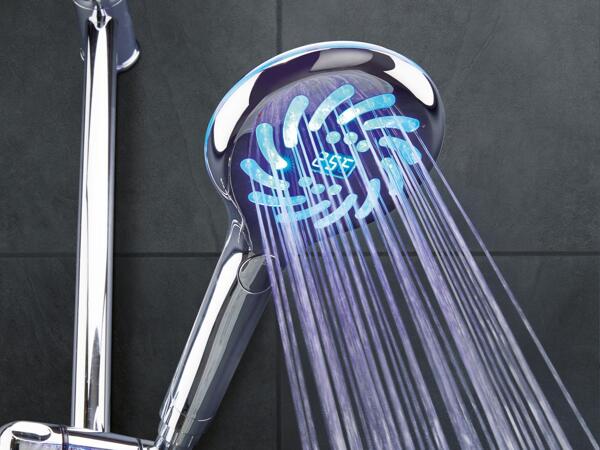 Shower Head with LED Temperature Indicator