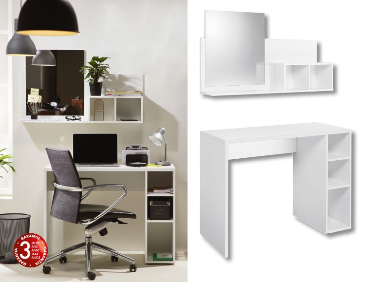 Bureau avec étagère