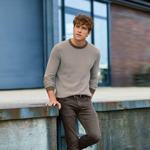 Finstrikket pullover til herrer