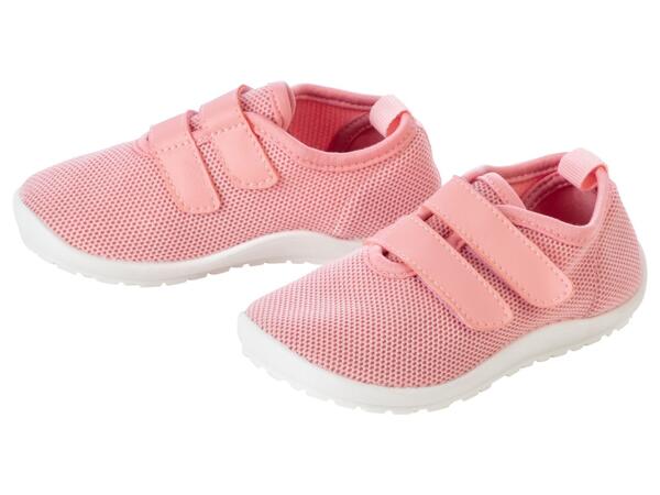 Girls' shoes