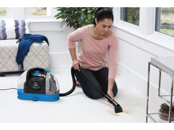 Portable Carpet & Upholstery Washer "Bissel"