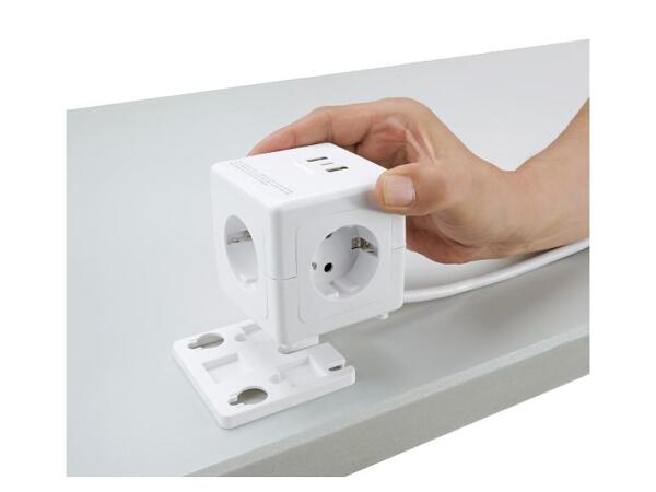 Zásuvková kostka s USB porty
