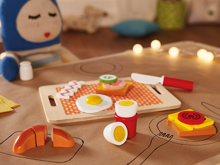 PLAYTIVE JUNIOR Wooden Food Toy Set