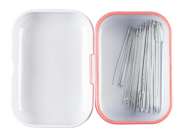 Crelando Assorted Sewing Accessories
