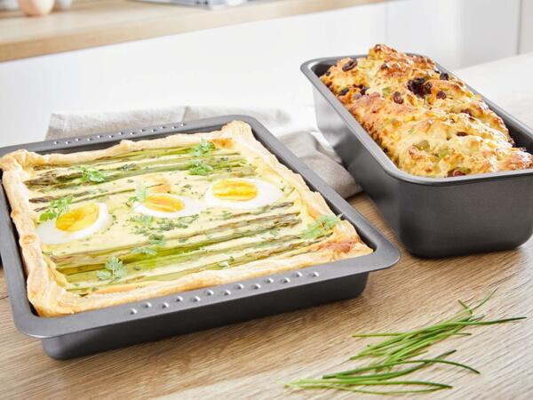 Baking and Roasting Trays