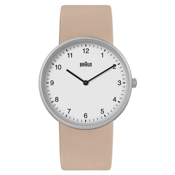 BRAUN(R) 				Montre