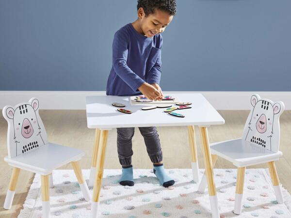 Kid's Table & Chairs Set