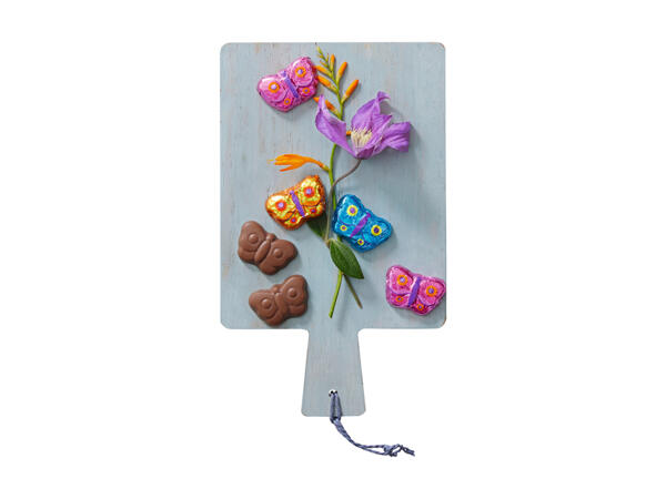 Favorina Easter Figurines