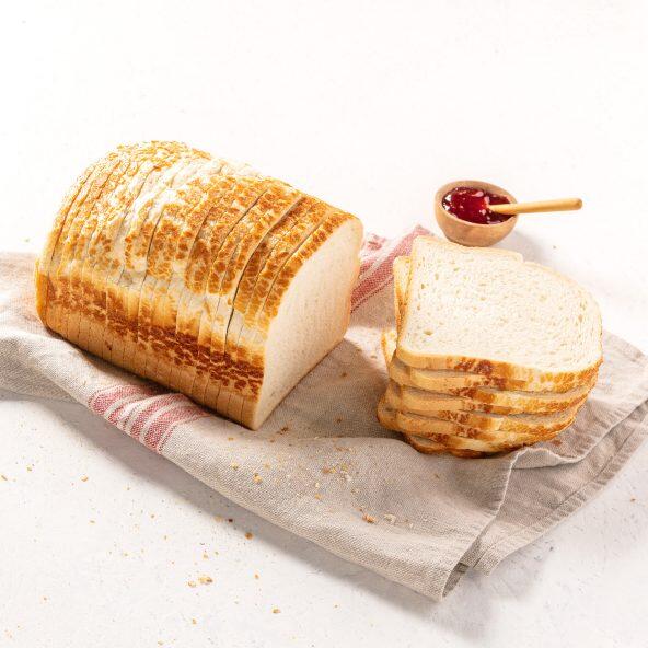 Frisches weißes Tigerbrot