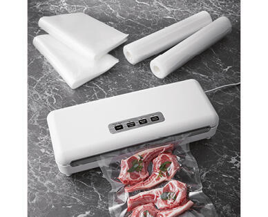 Vacuum Food Sealer with On-Board Storage