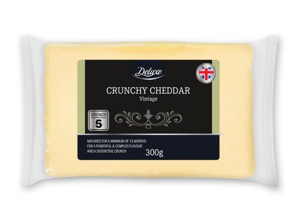 DELUXE Crunchy cheddar