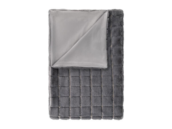 Faux Fur Throw