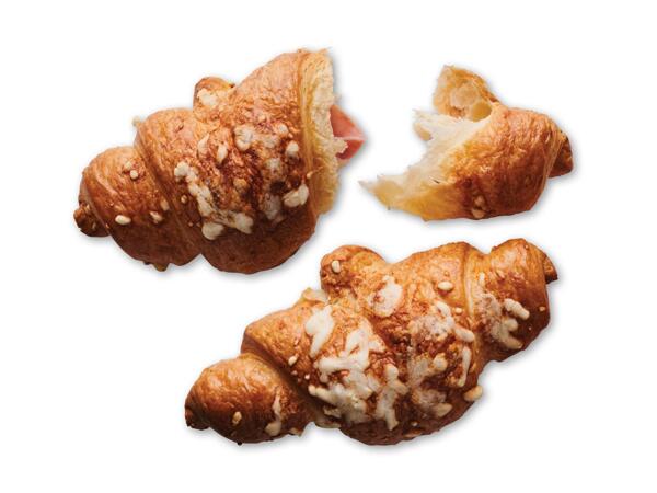 Croissant med skinke og ost