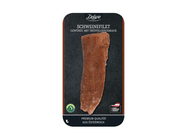 Frisches Schweinefilet gewürzt mit Trüffelgeschmack