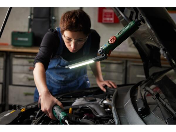 Cordless LED work light