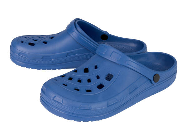 Ladies' Sandals or Clogs