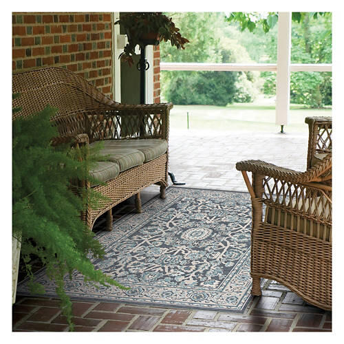 5' x 7' Outdoor Area Rug - Navy Traditional