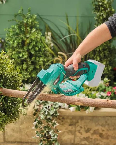 Cordless Multi Saw