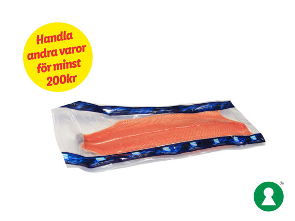 Färsk lax helsida