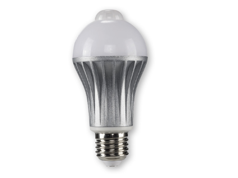 LIVARNO LUX(R) LED Bulb with Motion Sensor