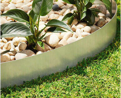 Lawn Border