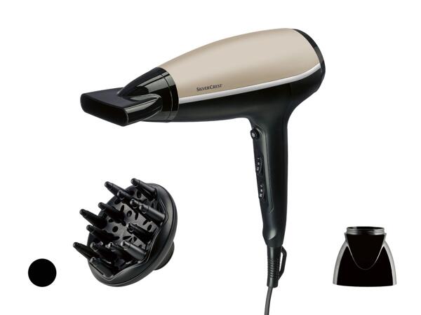 Sèche-cheveux à technologie ionique
