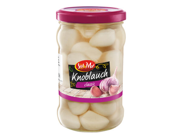 Eingelegte Knoblauchzehen