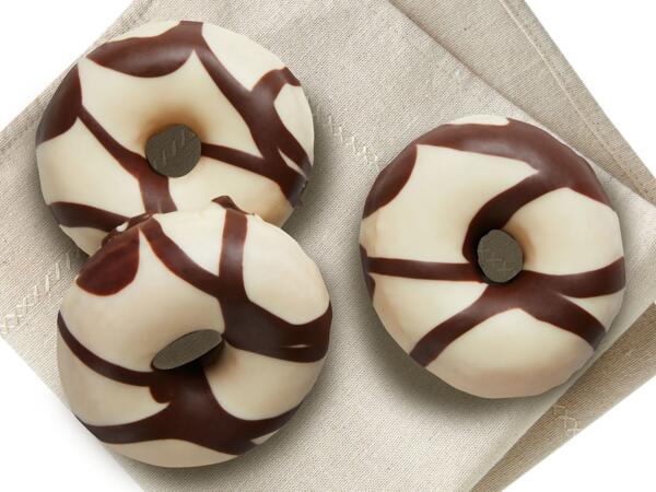 Donut mit weisser Schokolade