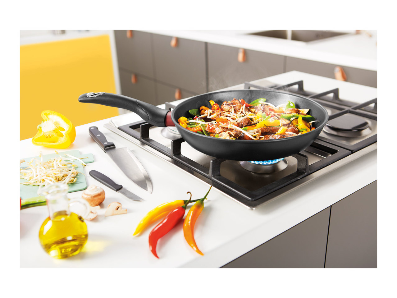 Ernesto Titanium Plasma Frying Pan1