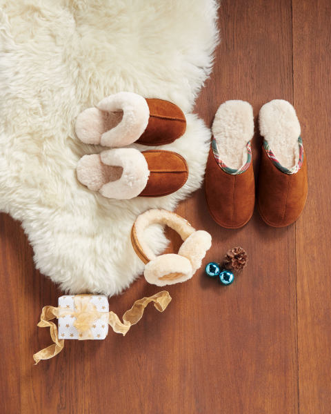 Avenue Check Sheepskin Slippers