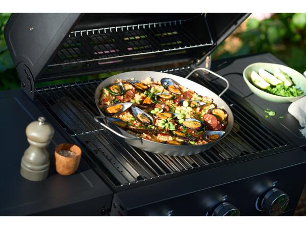 Iron Grill Pan Assortment