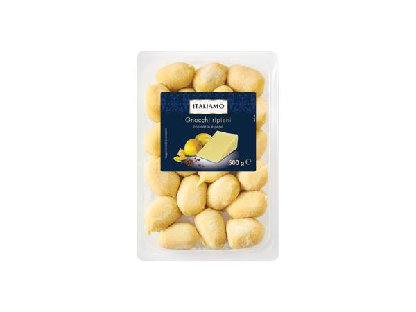 Gnocchi with cacio cheese and pepper filling