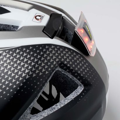 Fahrradhelm mit LED-Licht