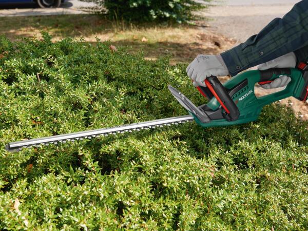 Cordless Hedge Trimmer