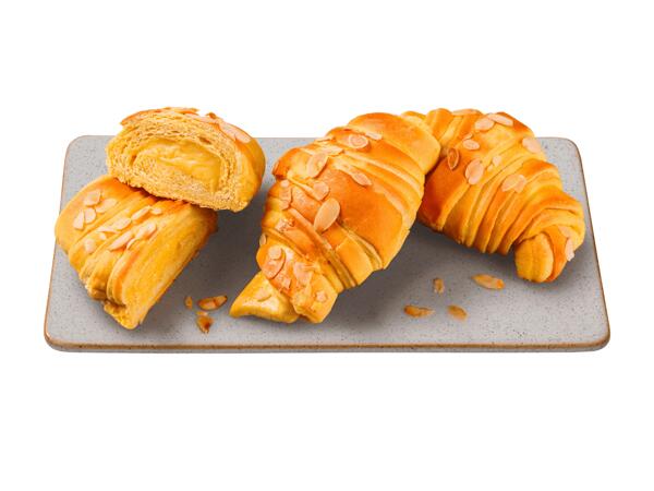 Brioche croissant à la crème